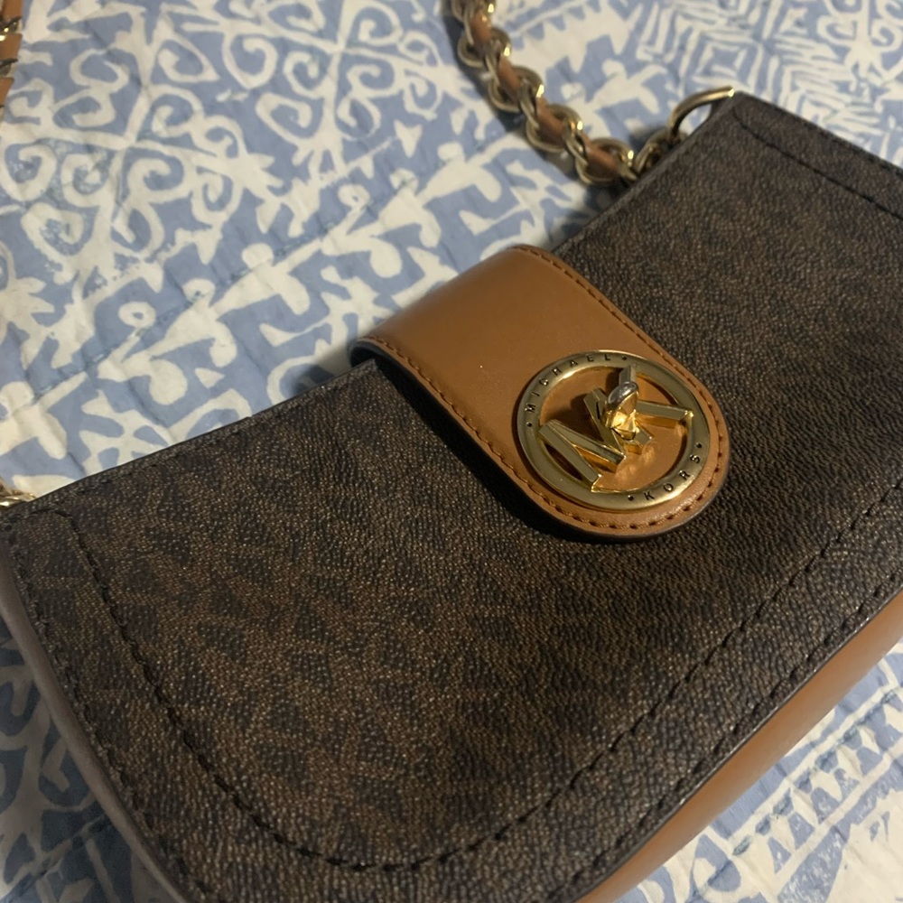 Designer bag for sale , Michael kors. No rips , tears , stains